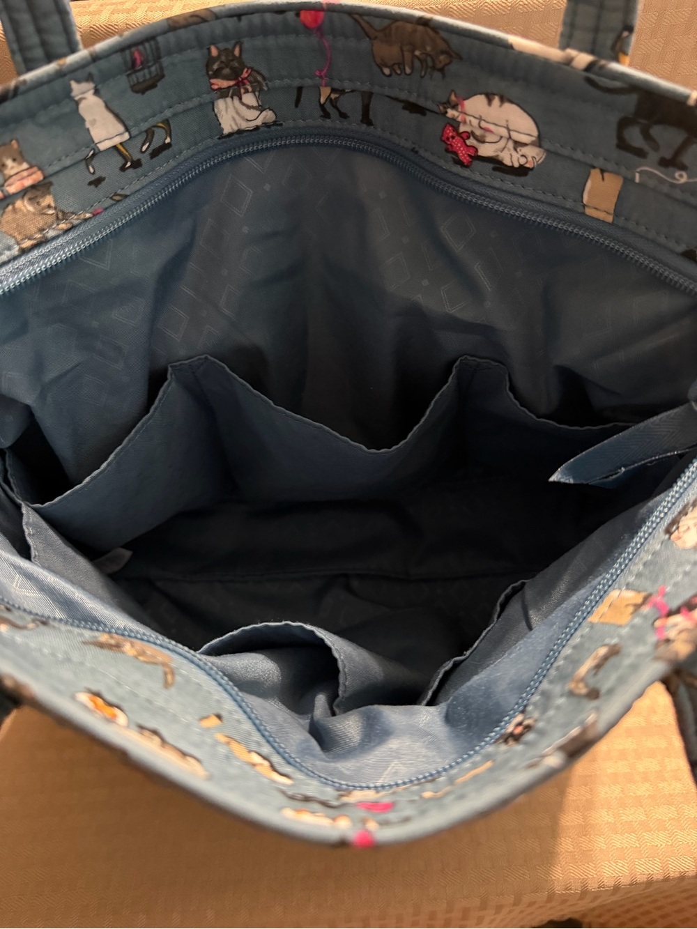 Vera Bradley Cat’s Meow tote and wallet set - Picture 3 of 11